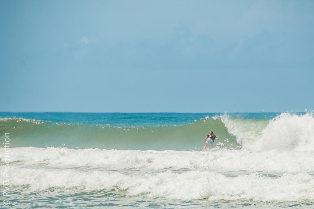 Kame Surf Camp Hotel Assinie-Mafia Exterior foto